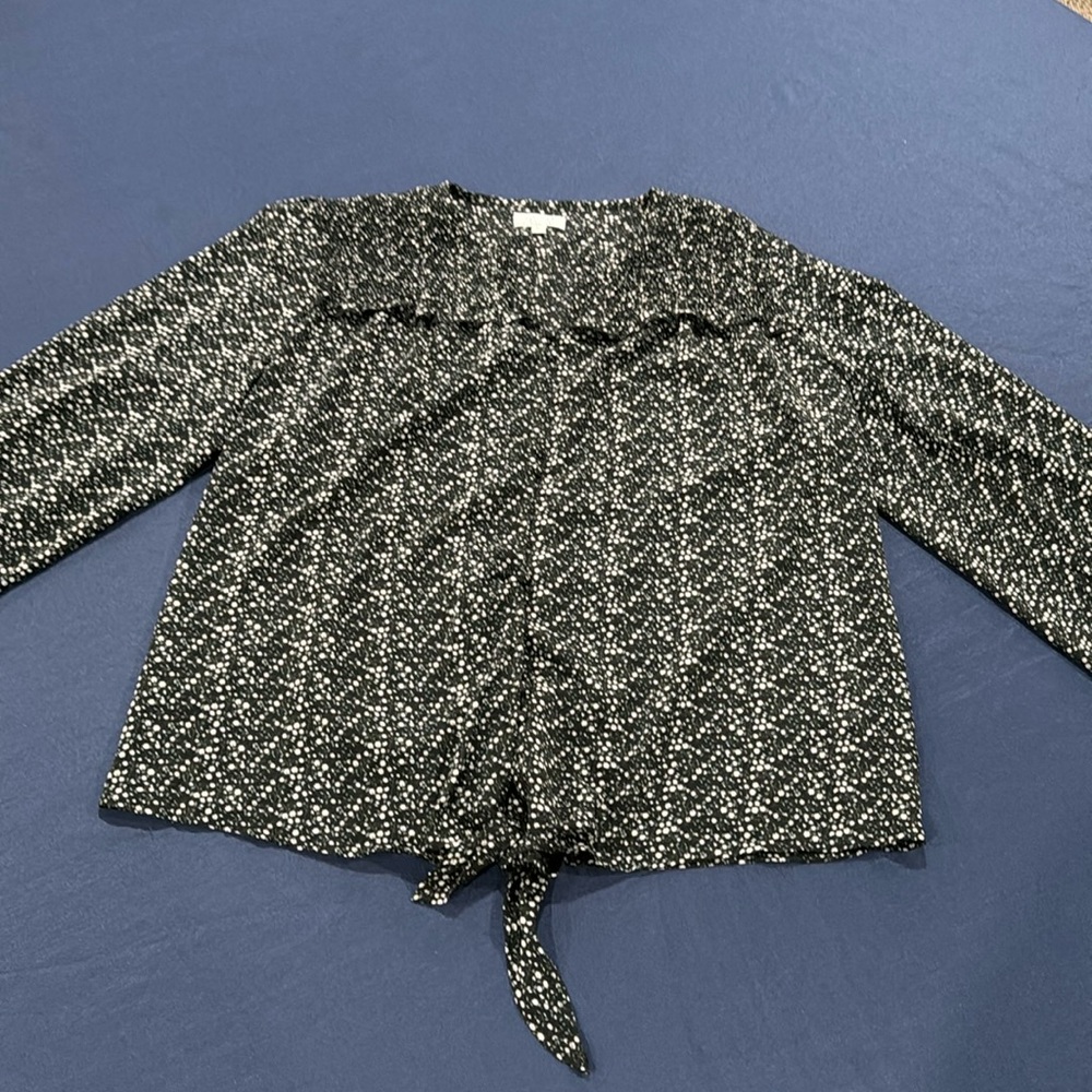 Black flowered, flow blouse